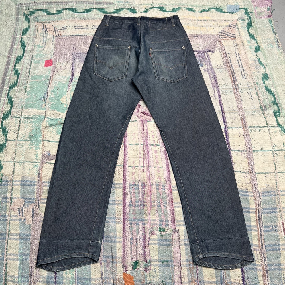 VTG Levis Engineered Jeans Mens Blue Dark Wash Twisted Fits 27x30